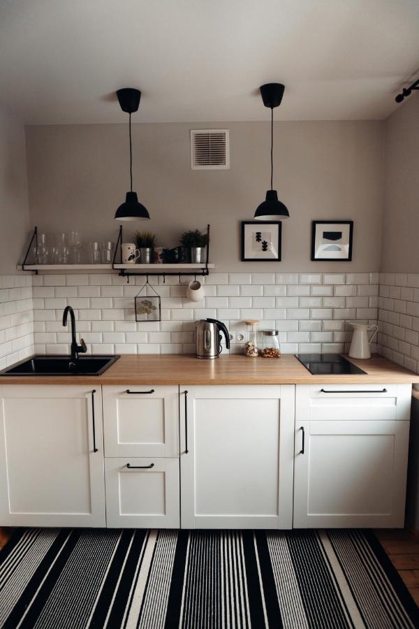 Teatra Street Apartment Балви Екстериор снимка